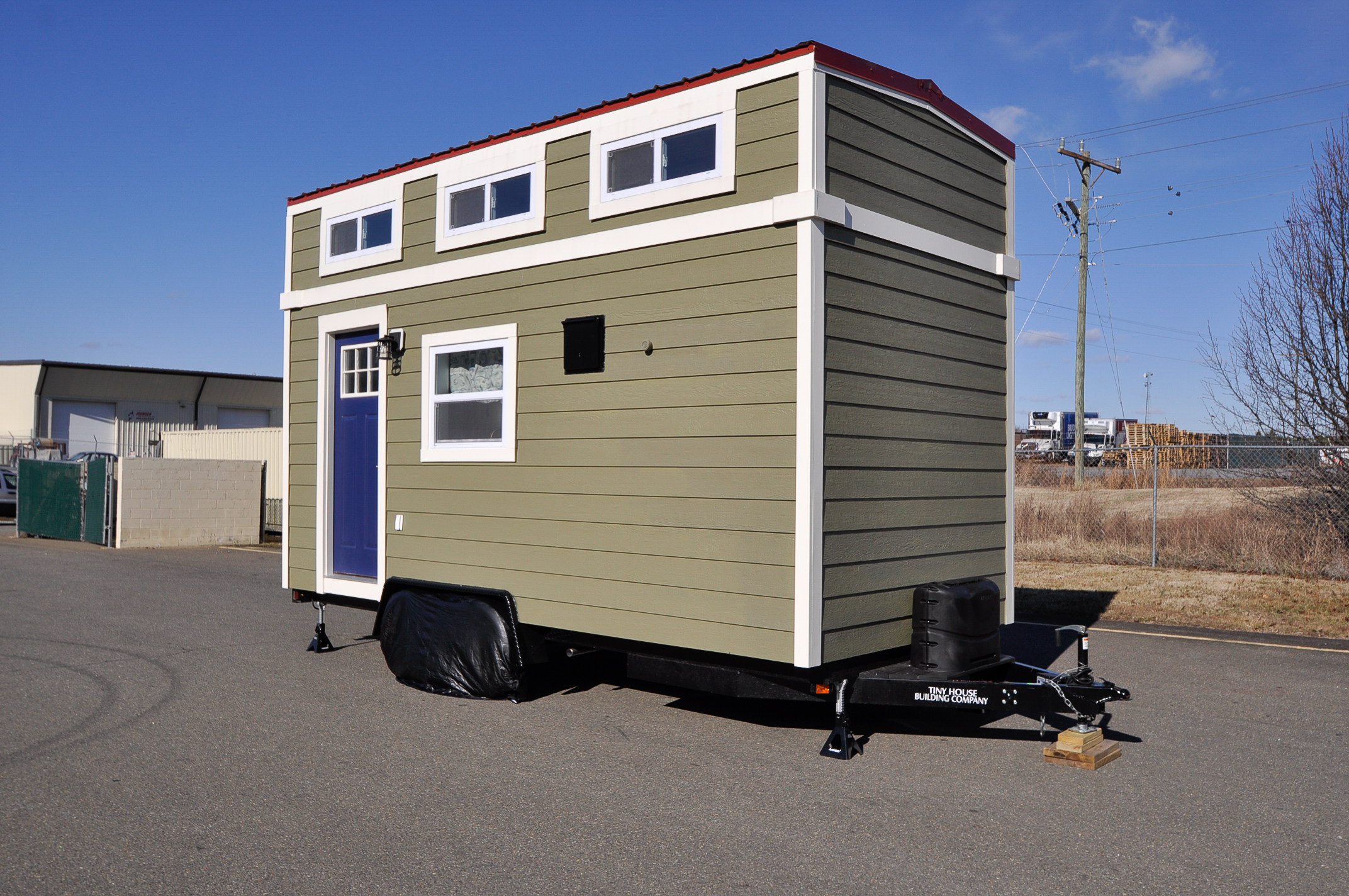 THE ASCOT thumbnail 3