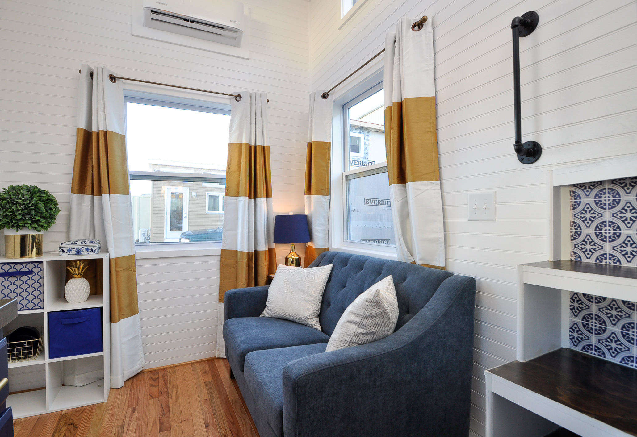 THE ASCOT thumbnail 4