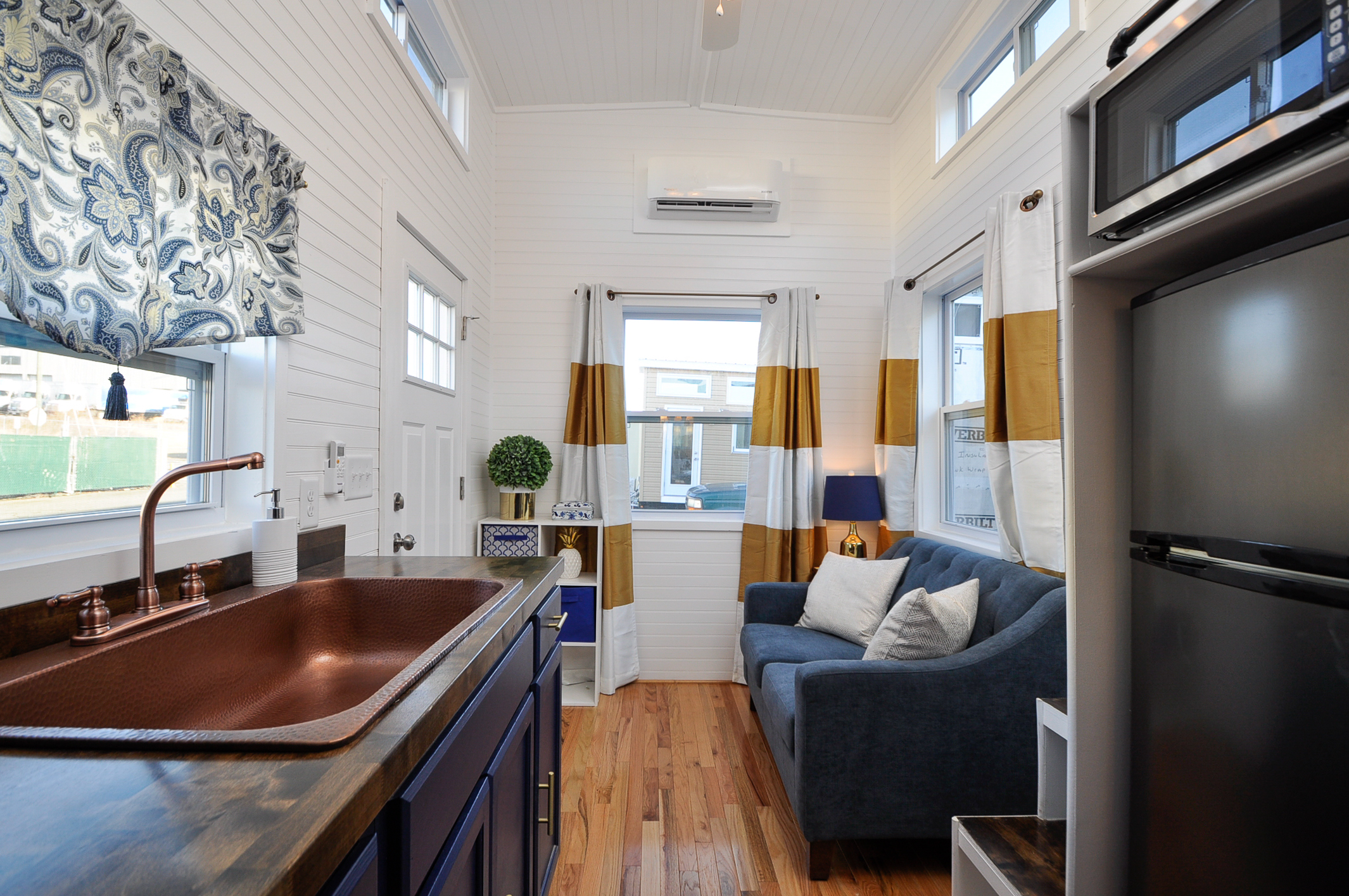 THE ASCOT thumbnail 5