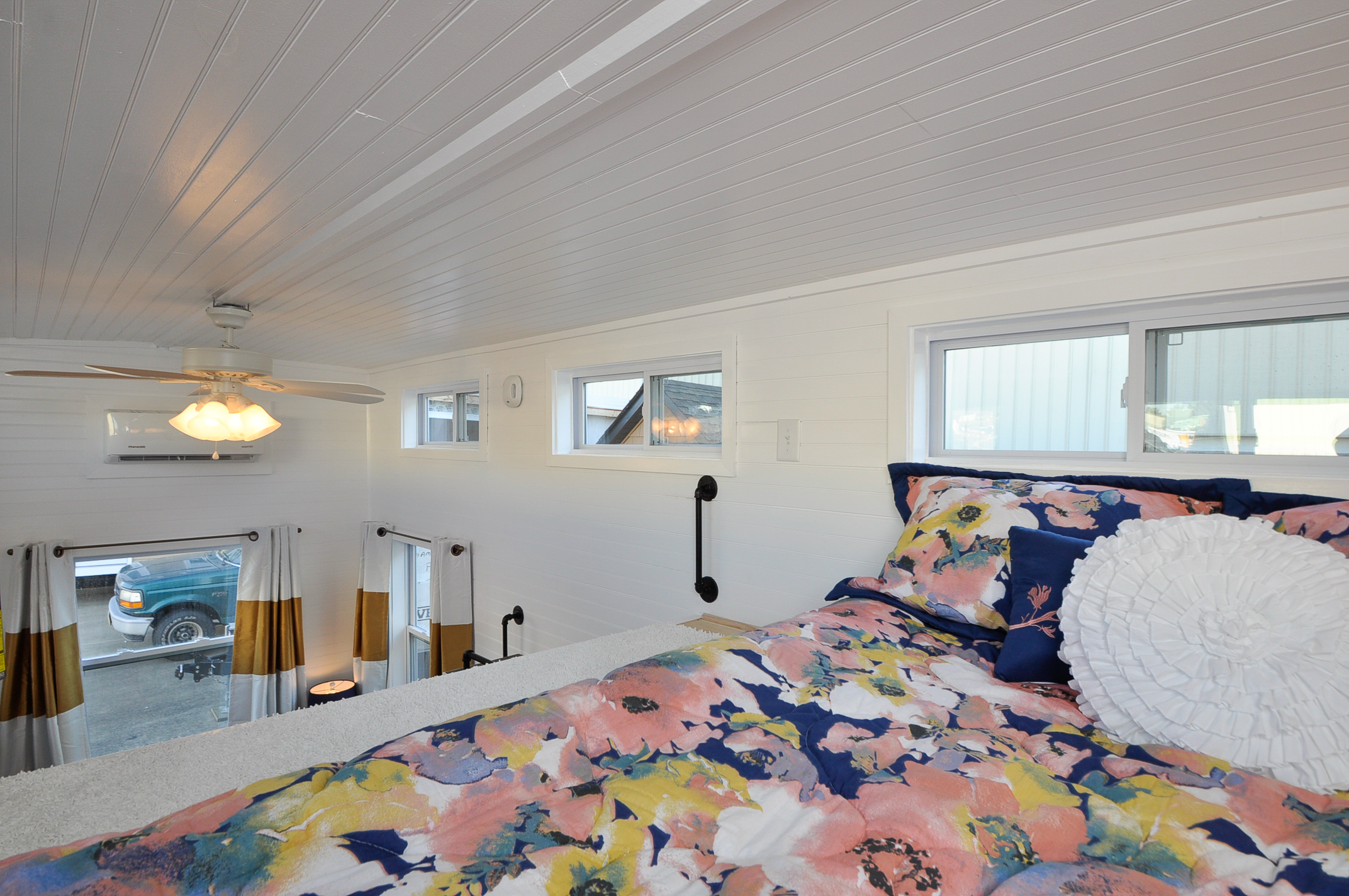 THE ASCOT thumbnail 9