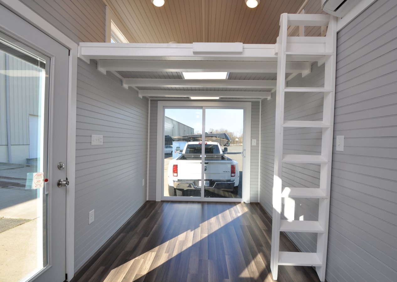 THE BAYVIEW thumbnail 25