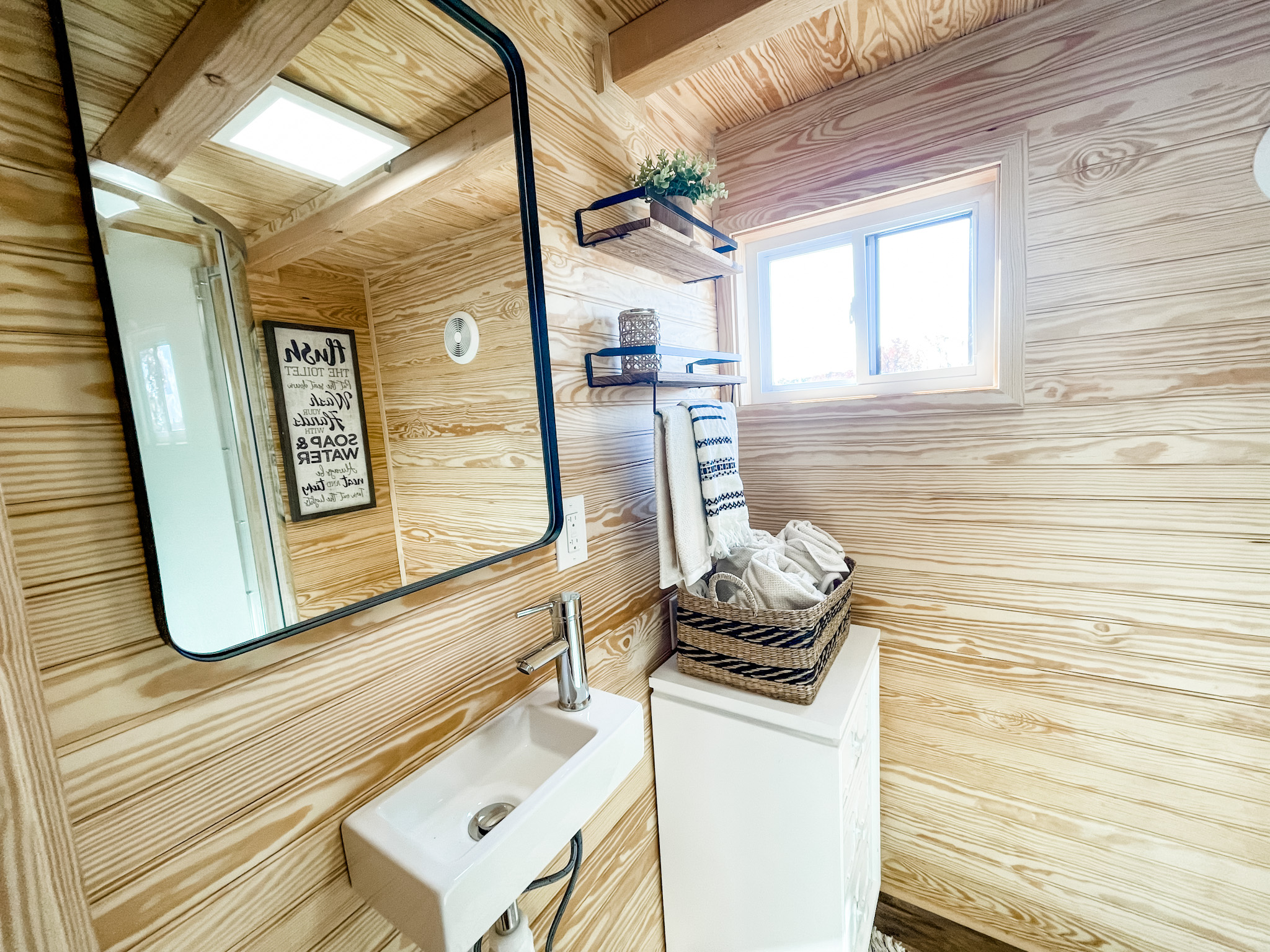 THE BELLE VUE thumbnail 5