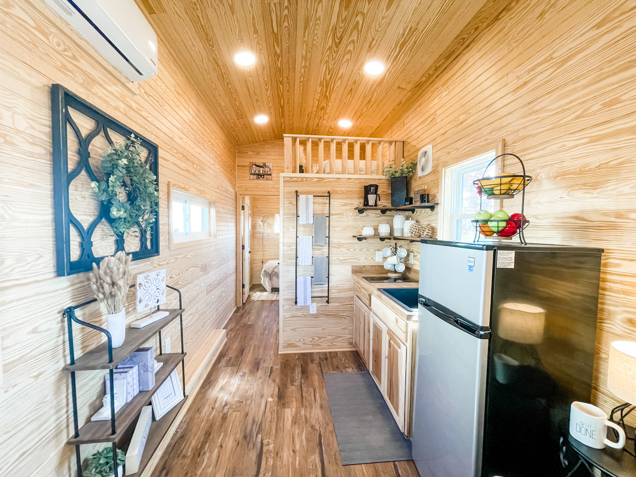 THE BELLE VUE thumbnail 9