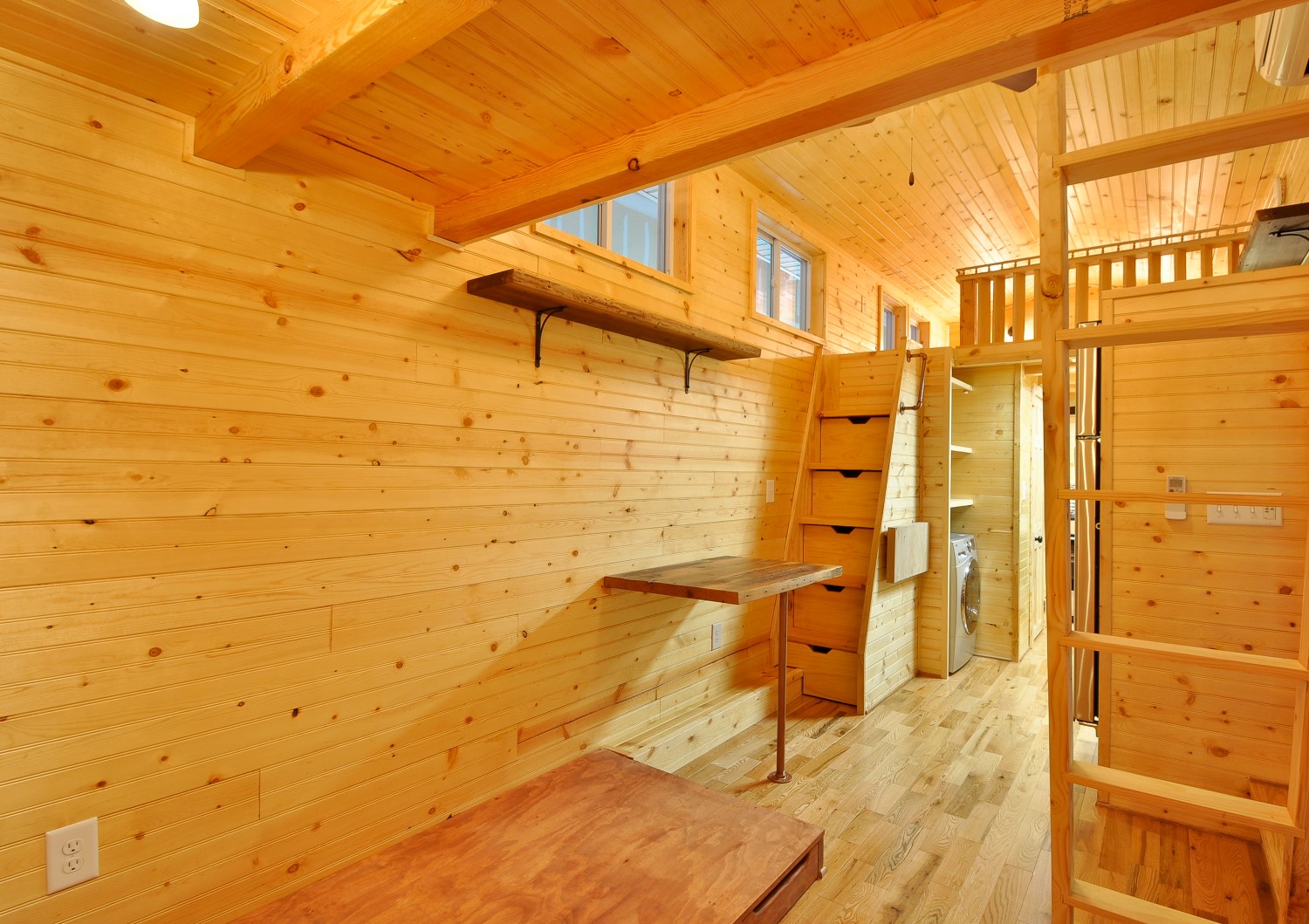 THE EMERALD thumbnail 11