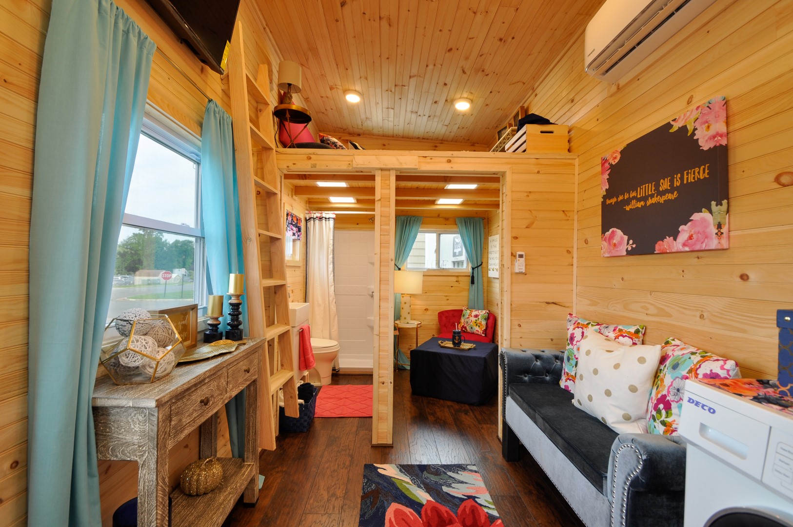 THE GEORGIA thumbnail 15