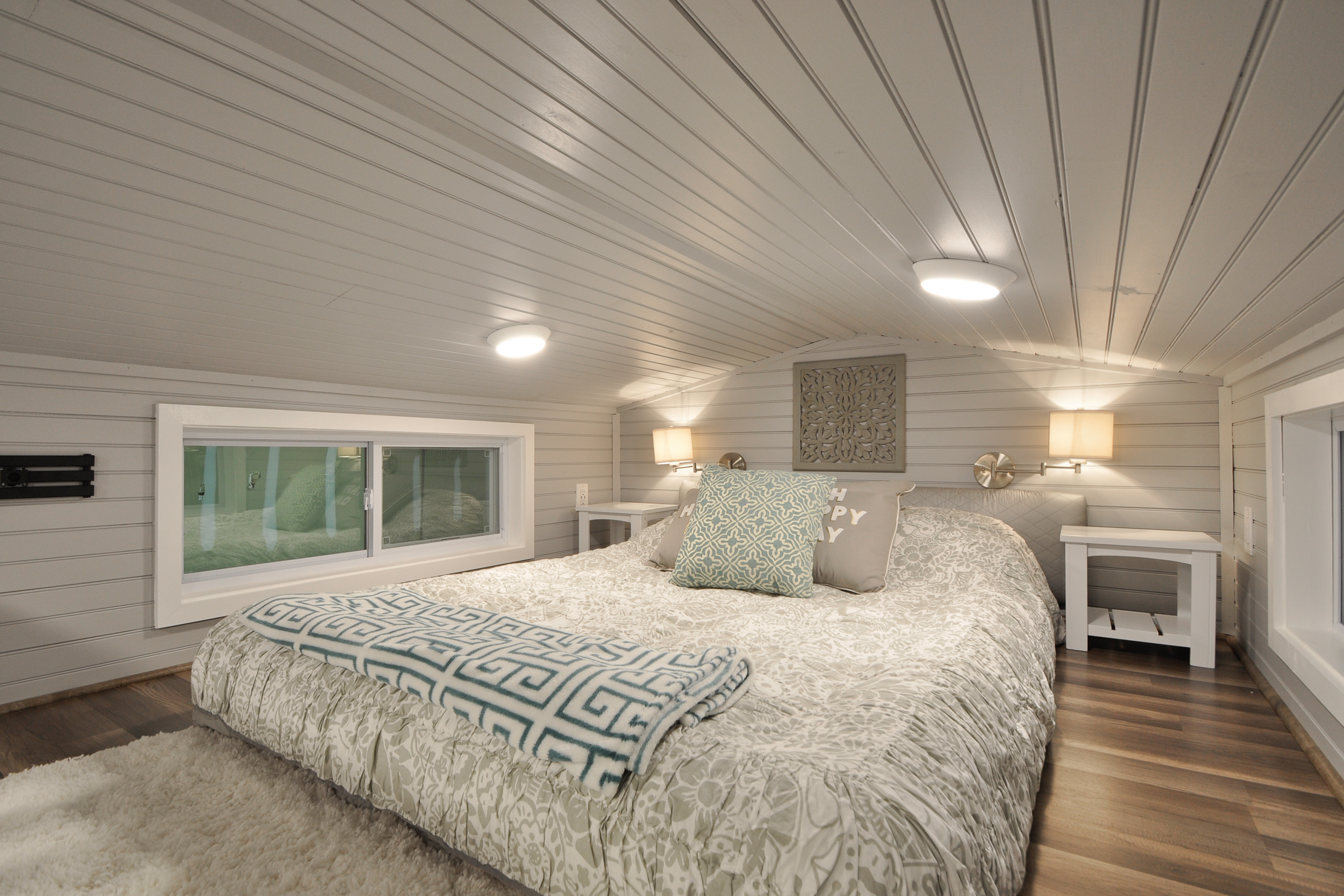 THE KATE thumbnail 15