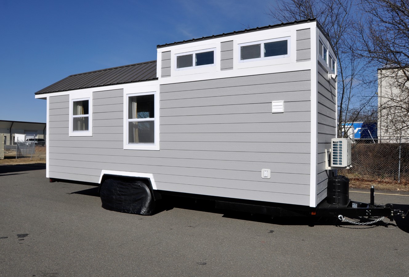 THE LAUREL thumbnail 2