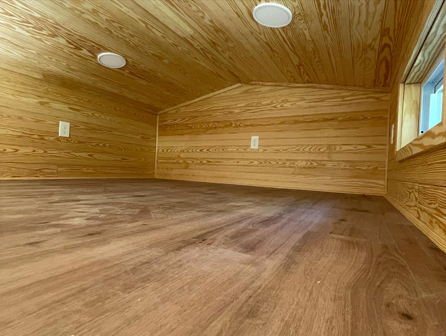 THE MOUNTAINTOP thumbnail 10