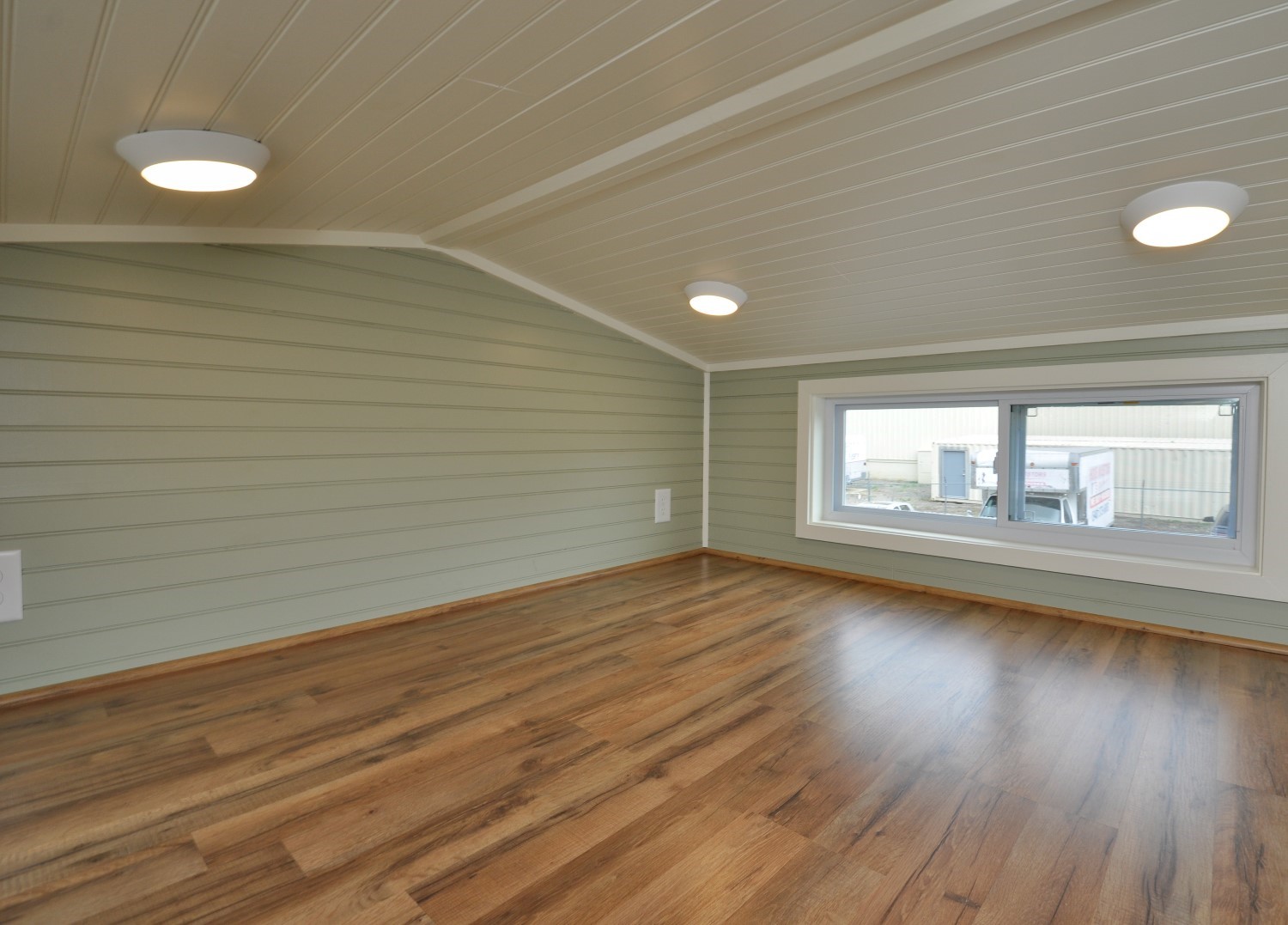 THE WILLOW II thumbnail 10