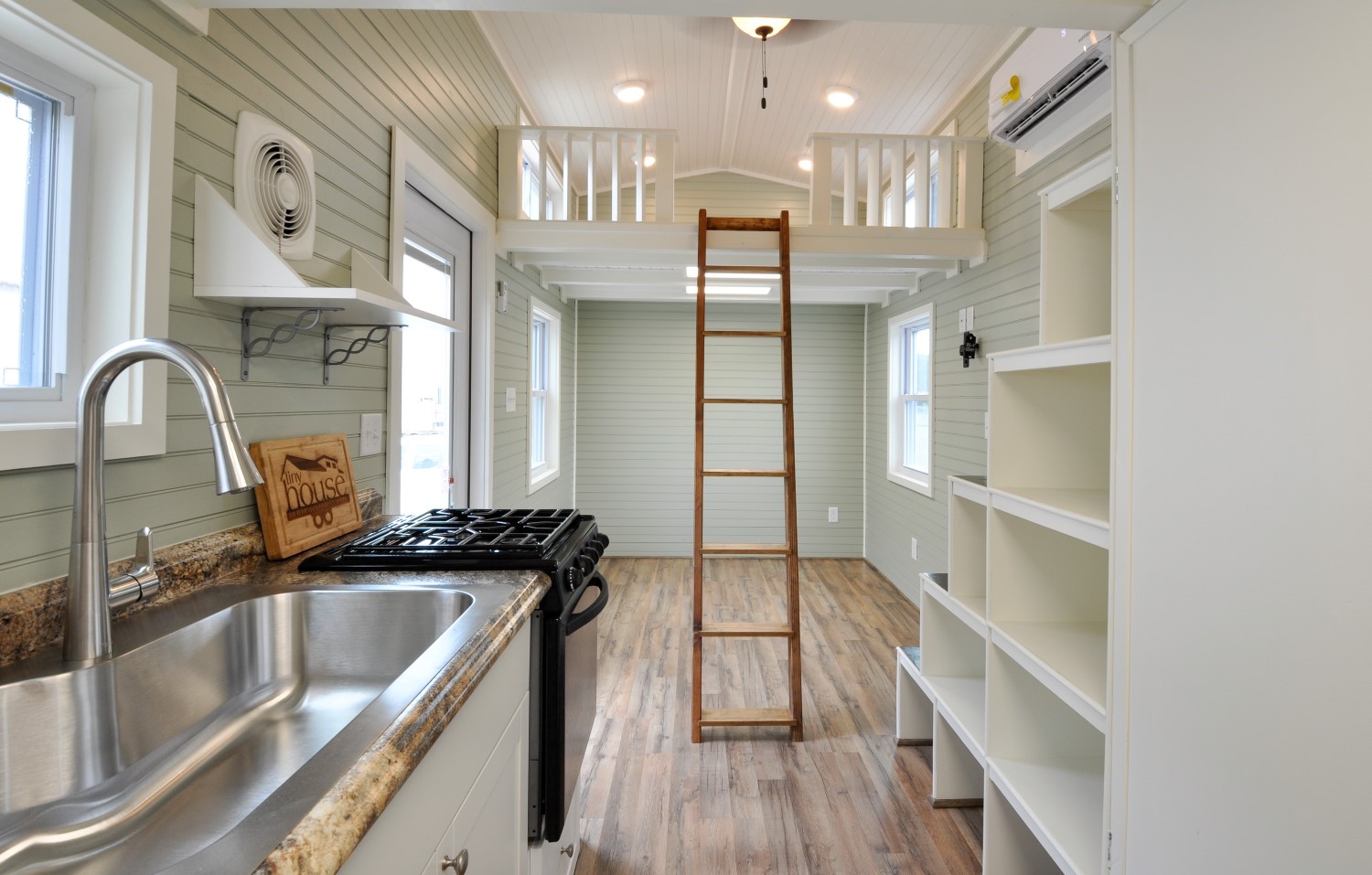 THE WILLOW II thumbnail 8