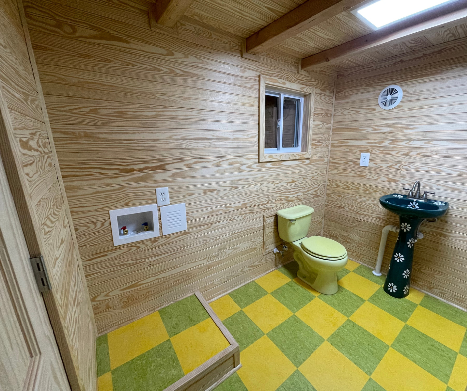 THE WOODSTOCK thumbnail 15