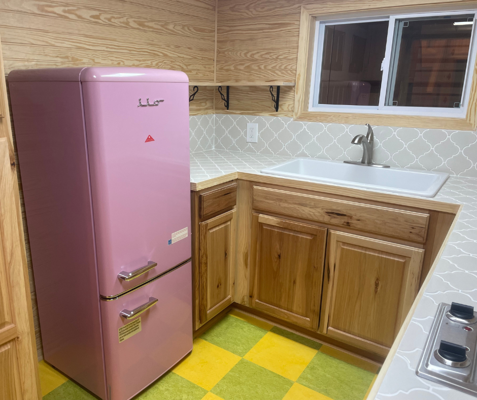 THE WOODSTOCK thumbnail 8