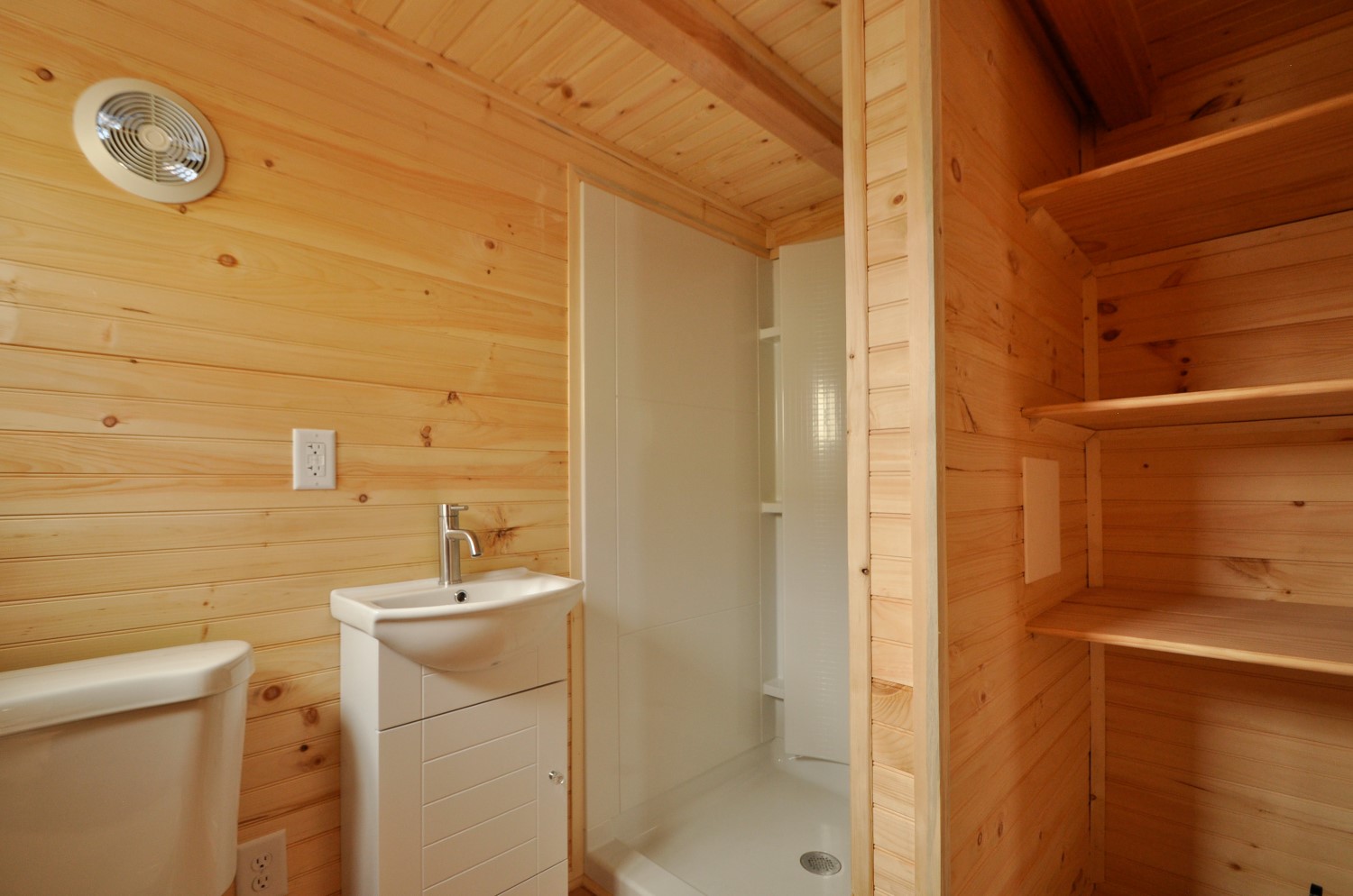 the brookstone thumbnail 10