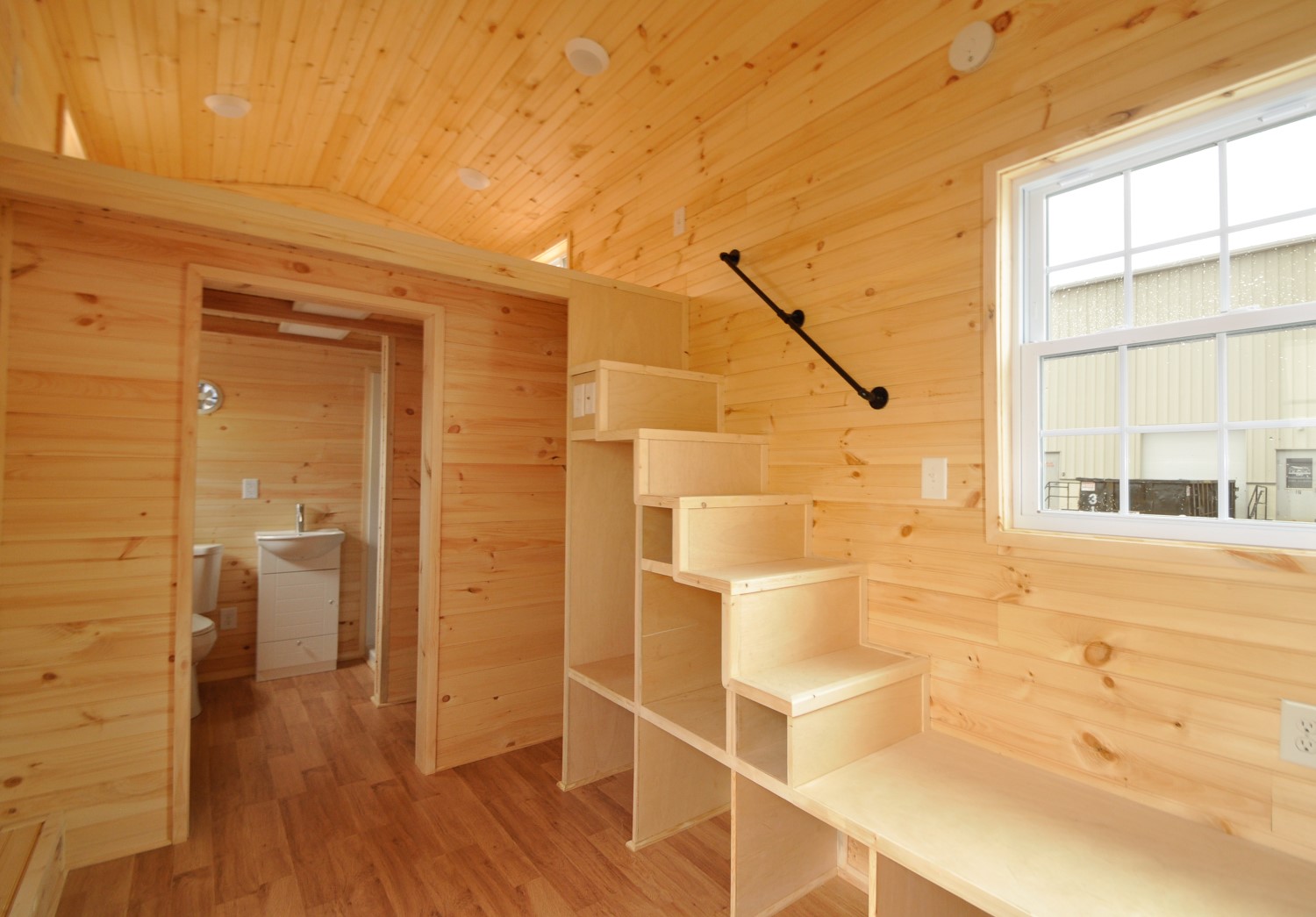 the brookstone thumbnail 12