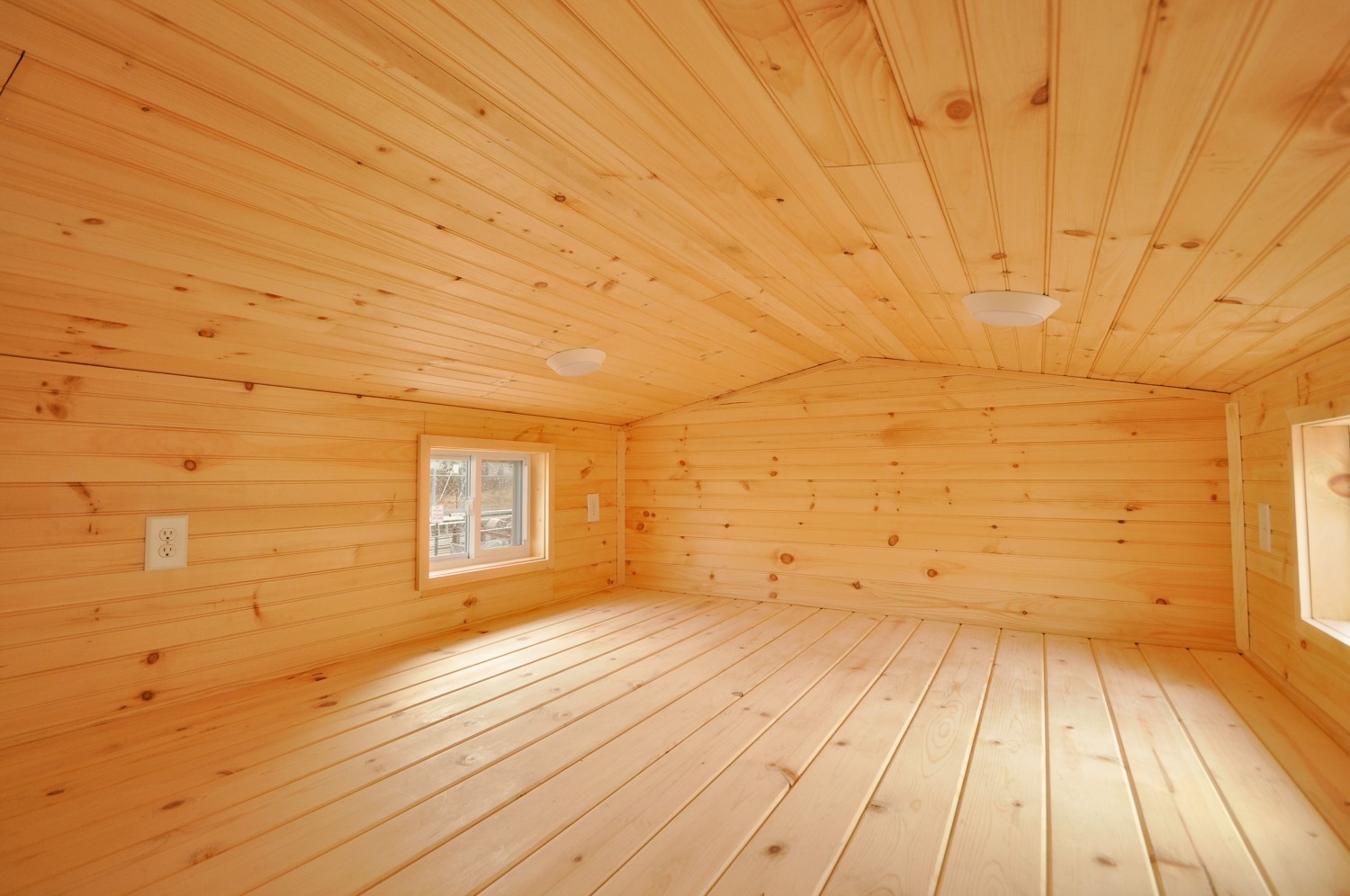 the brookstone thumbnail 19