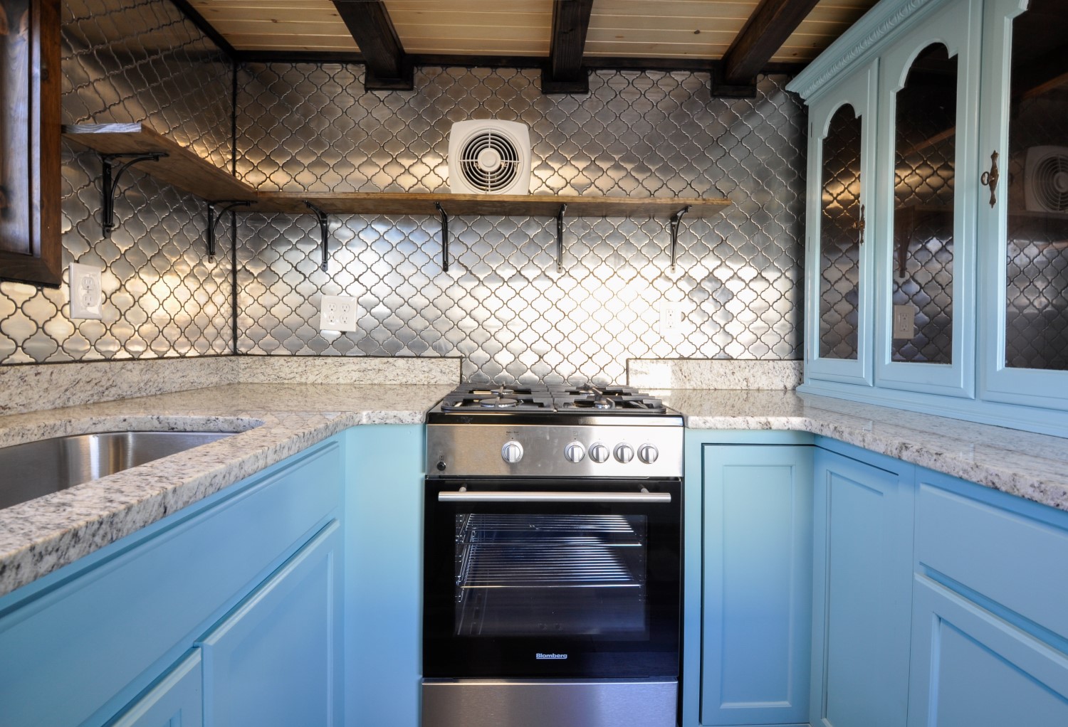 the mulberry thumbnail 9