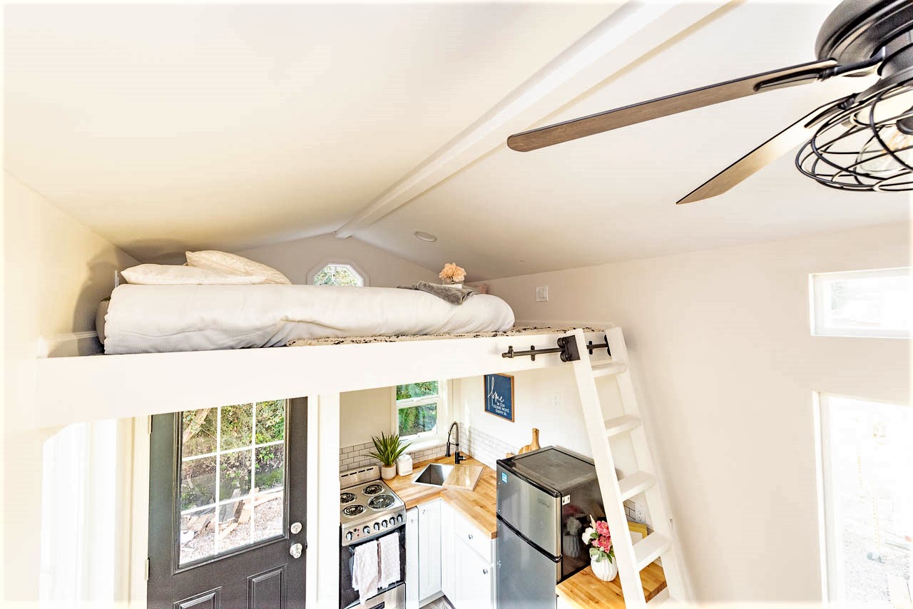 10′ x 24′ NW Bungalow Dual loft thumbnail 17