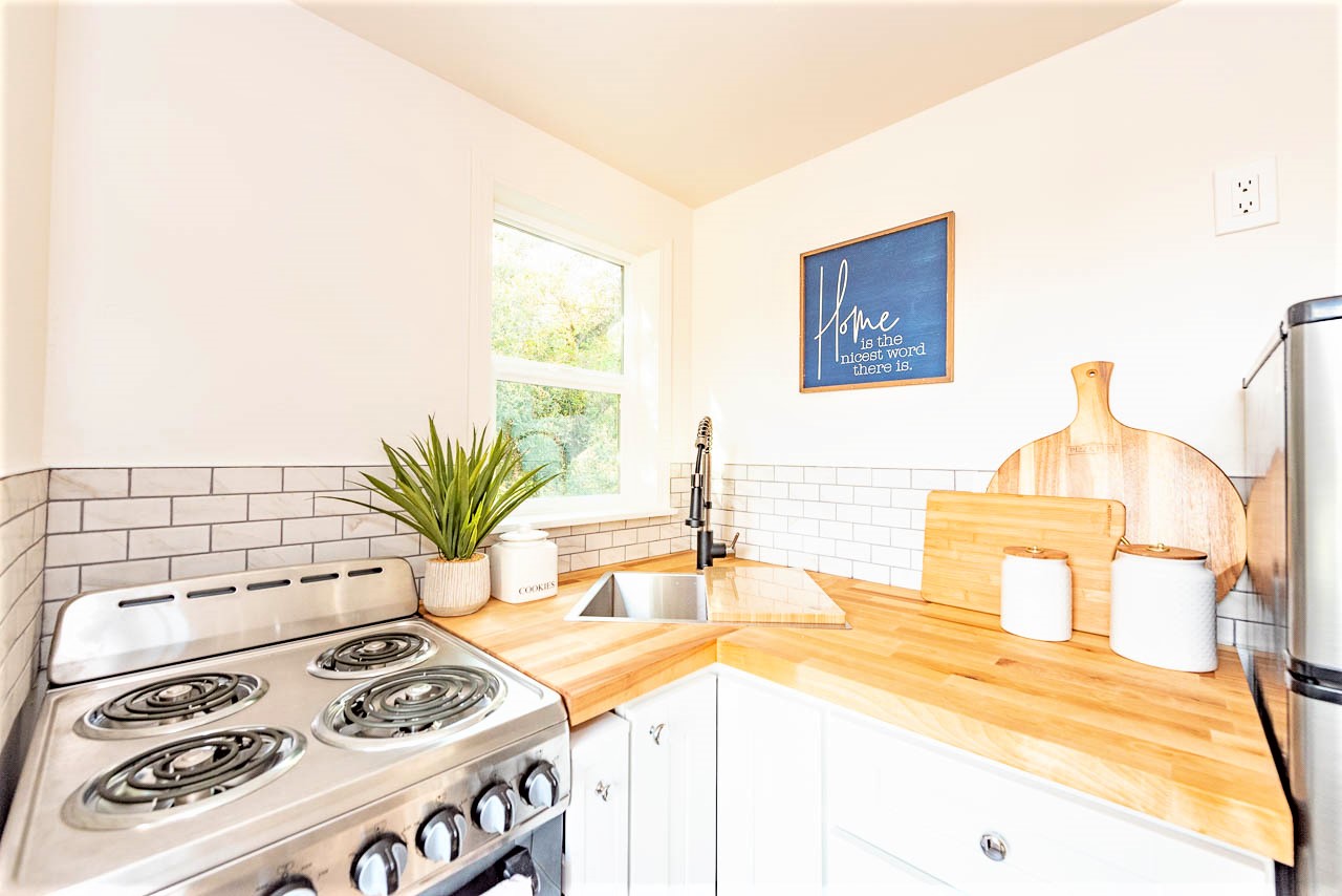 10′ x 24′ NW Bungalow Dual loft thumbnail 18