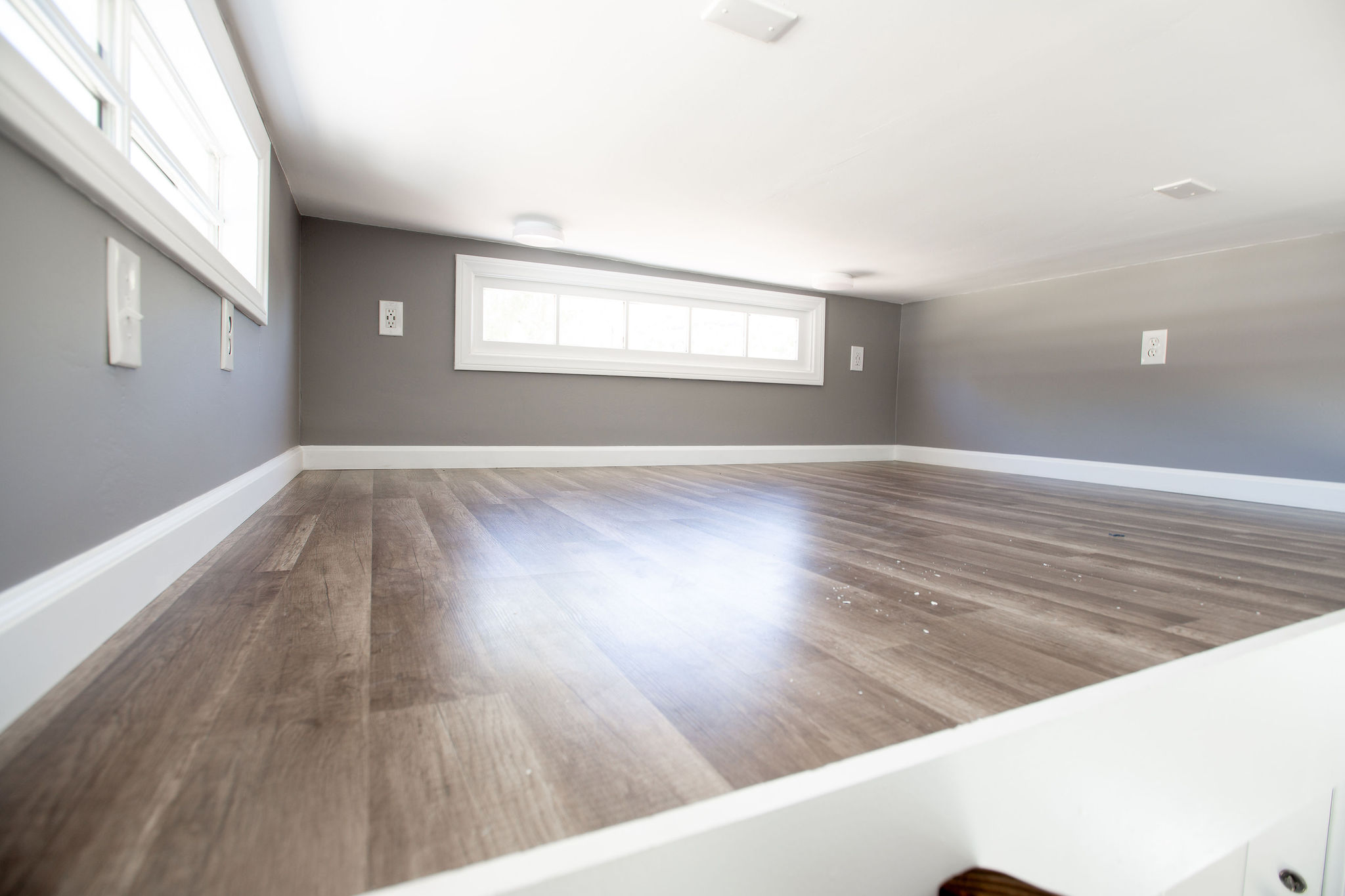 10′ x 30′ Metro Retro Dual Loft thumbnail 10