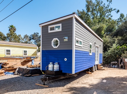 8.5 x 30 Metro Retro Single Loft thumbnail 2