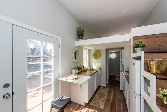 8.5 x 30 Metro Retro Single Loft thumbnail 9