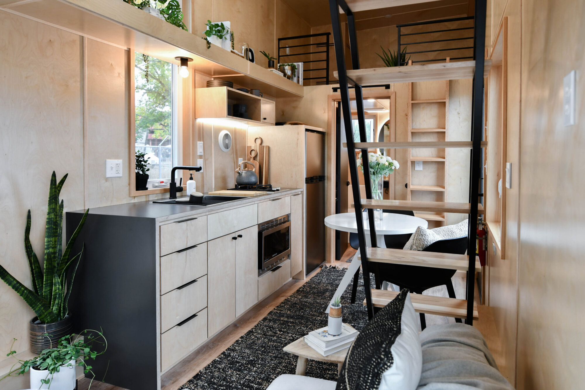 Urban M2 thumbnail 9