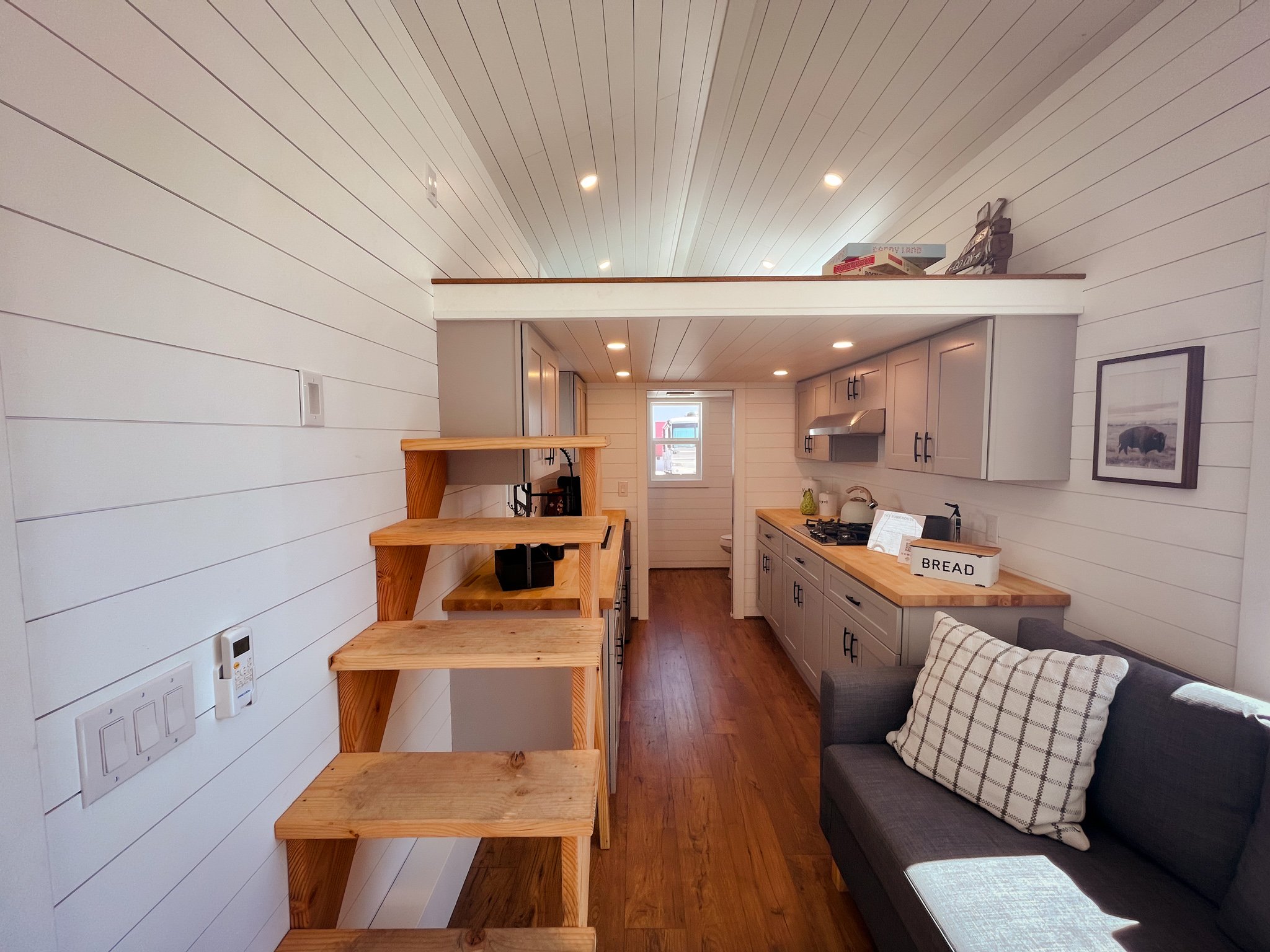 THE BUNKHOUSE thumbnail 2