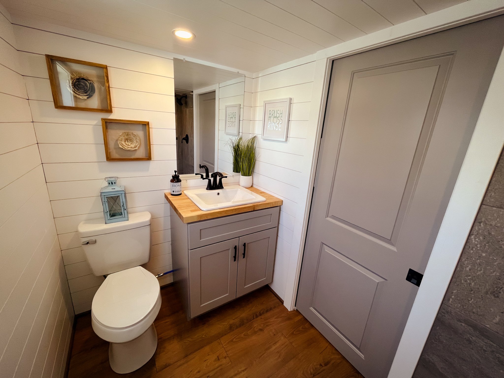 THE BUNKHOUSE thumbnail 6