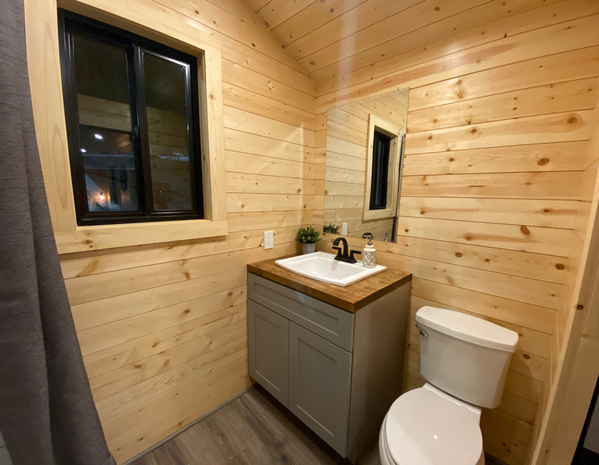 THE FLAT thumbnail 10