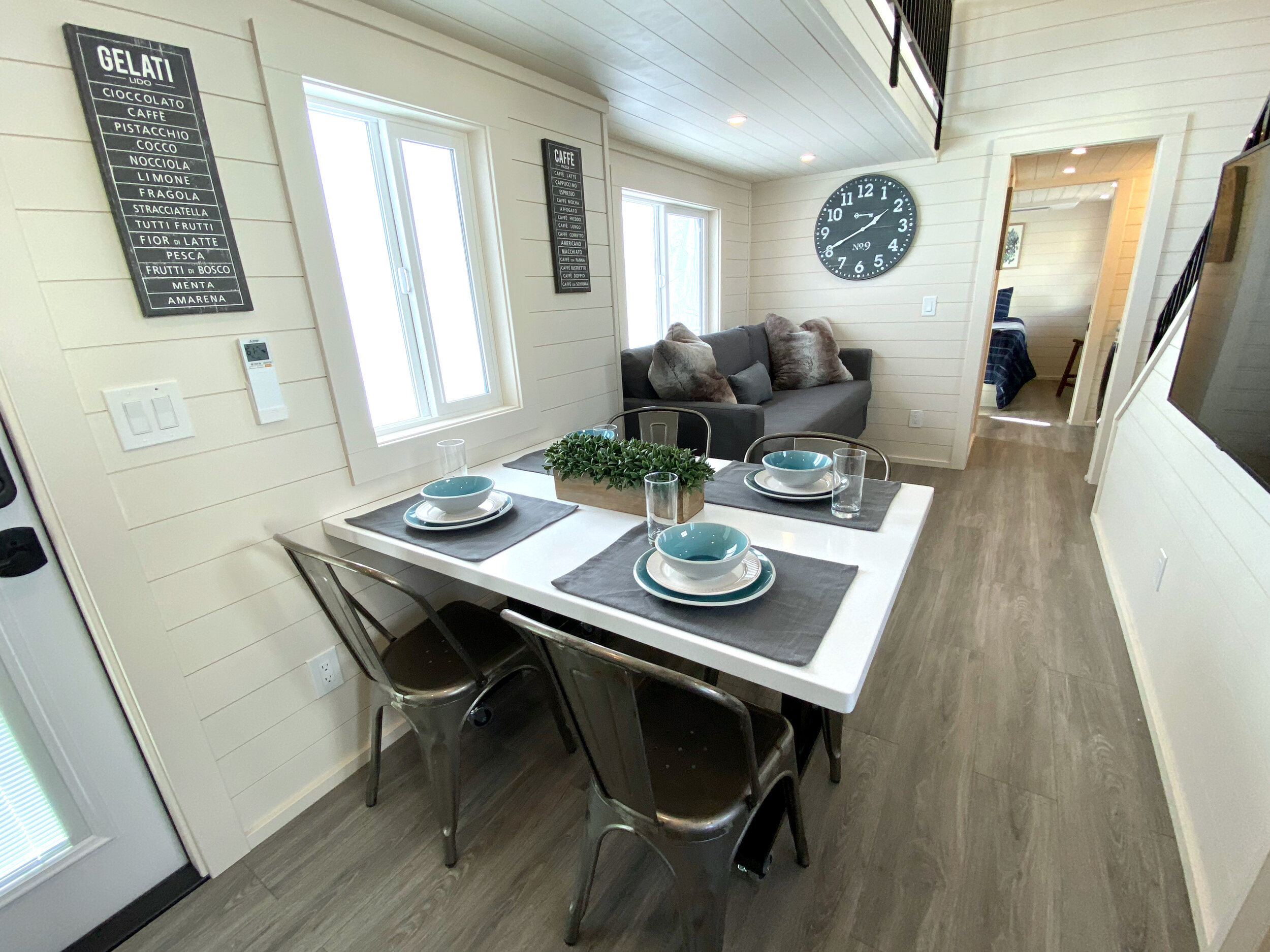 THE MANOR thumbnail 12