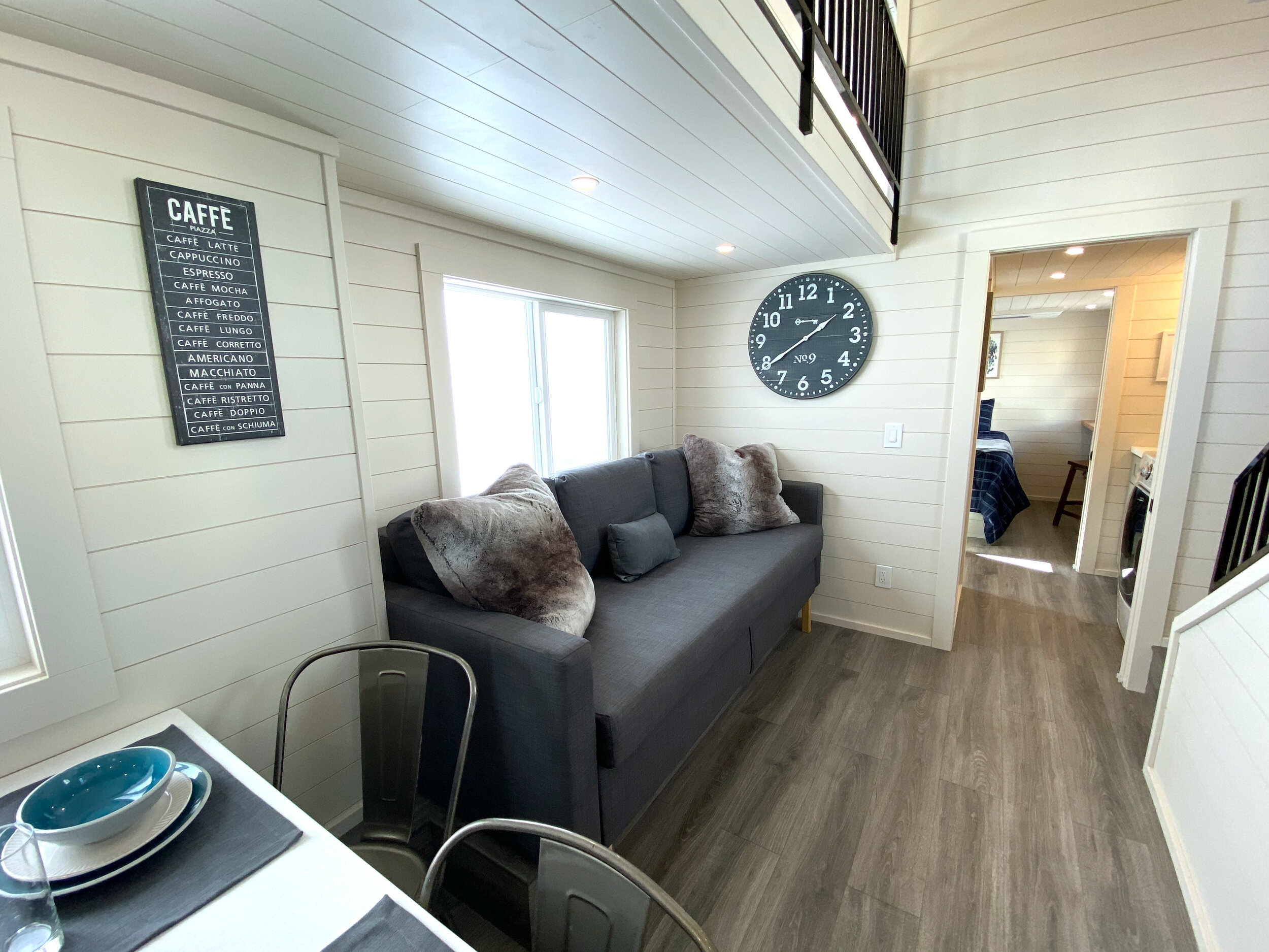 THE MANOR thumbnail 13