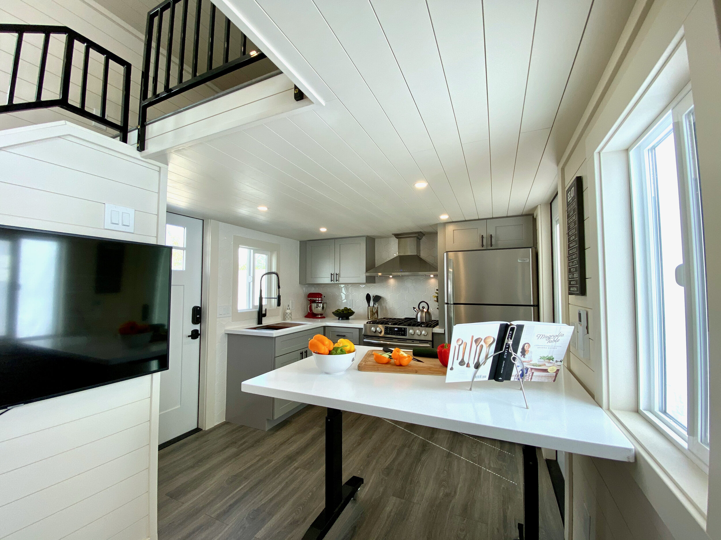 THE MANOR thumbnail 22