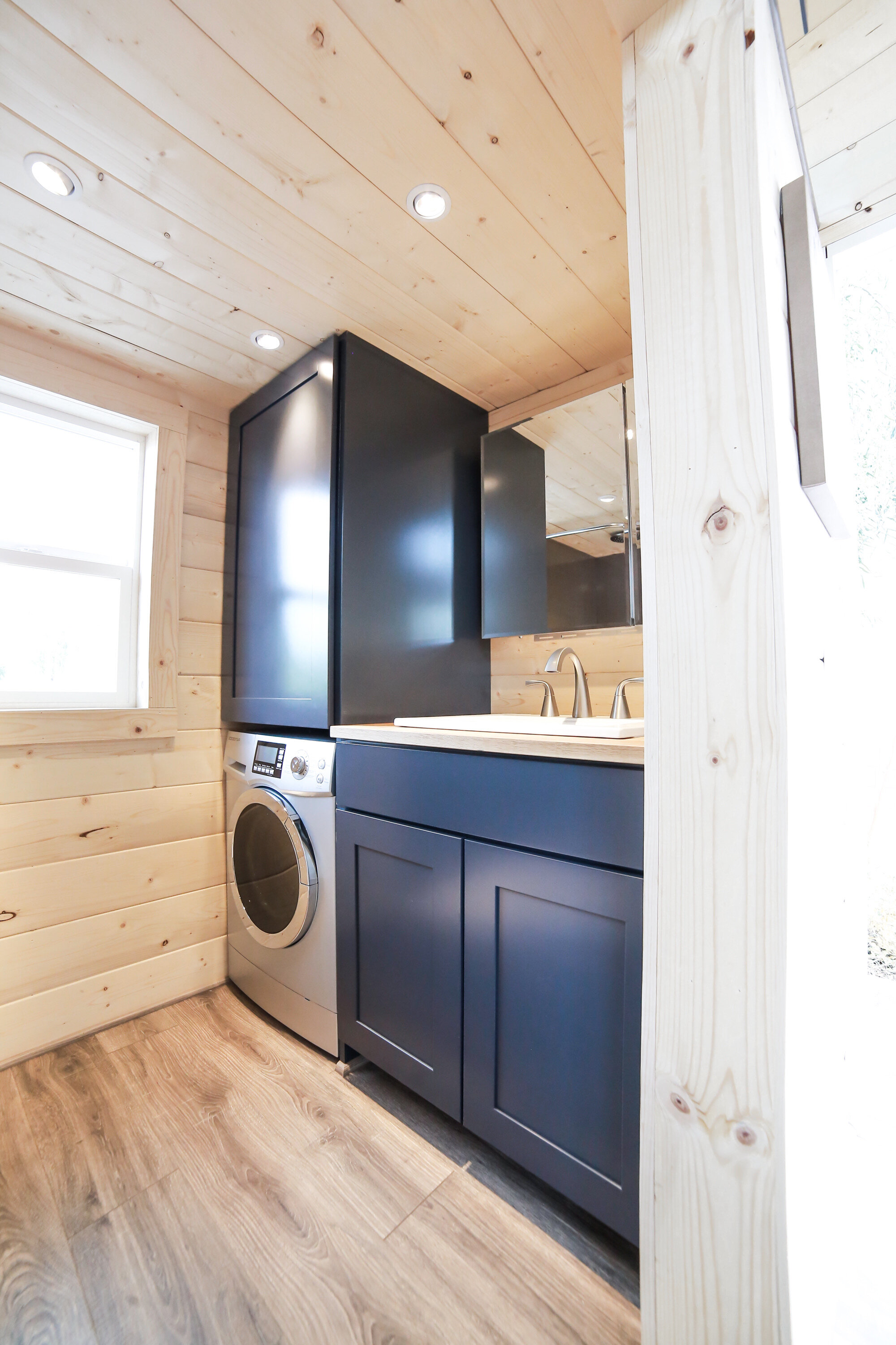 THE MANSION thumbnail 29