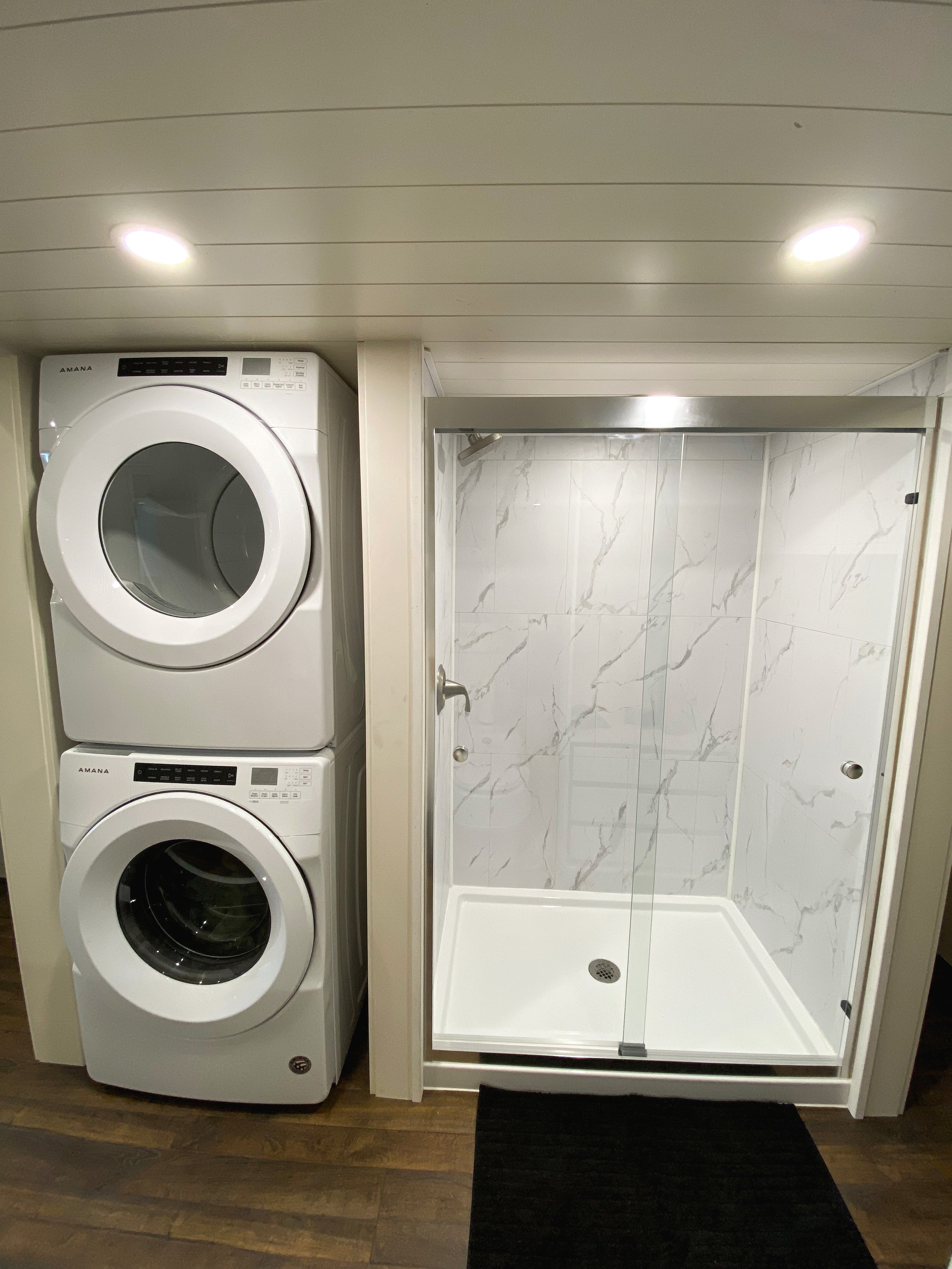 THE MANSION ELITE thumbnail 56