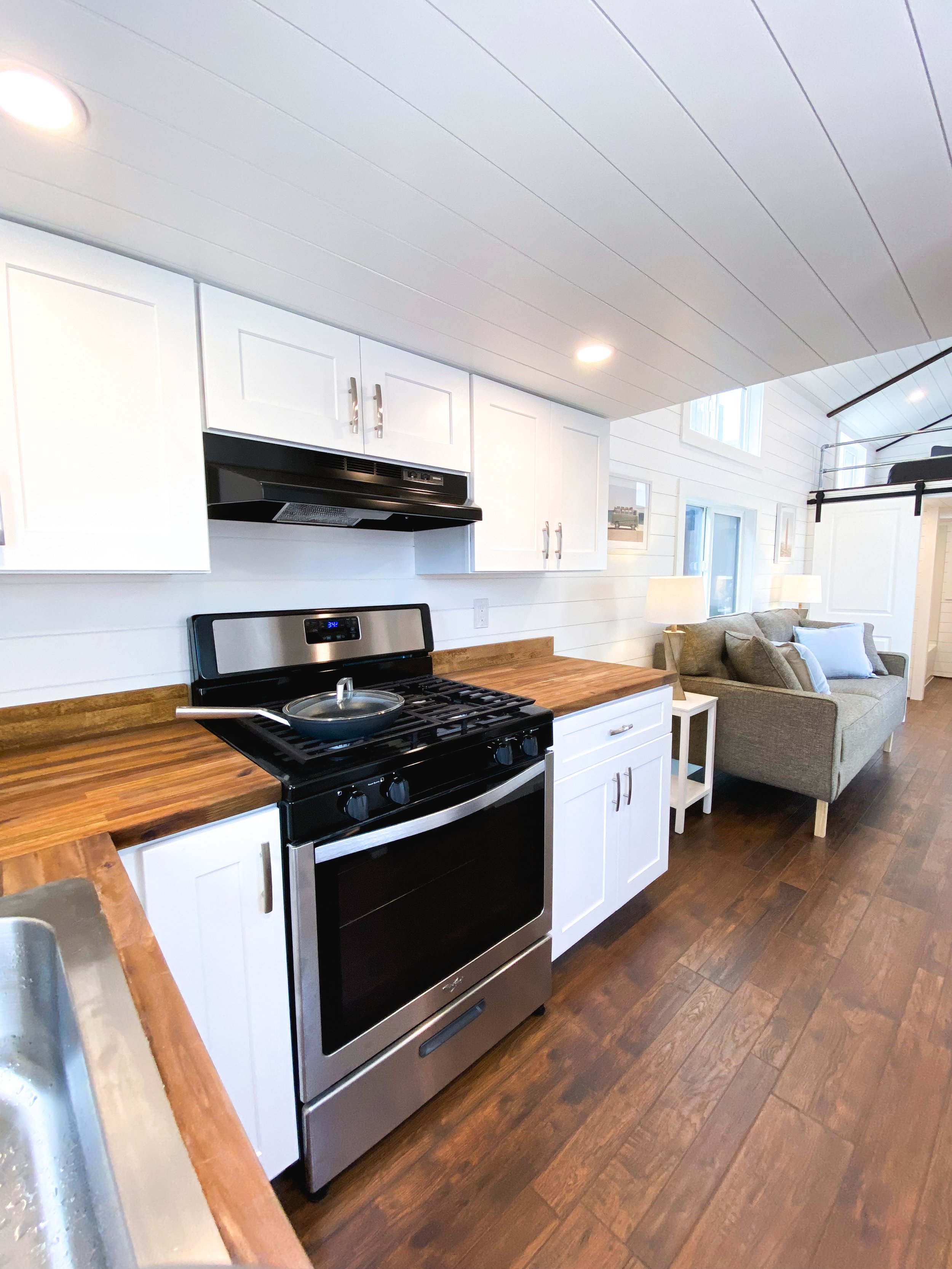 THE MANSION ELITE thumbnail 74