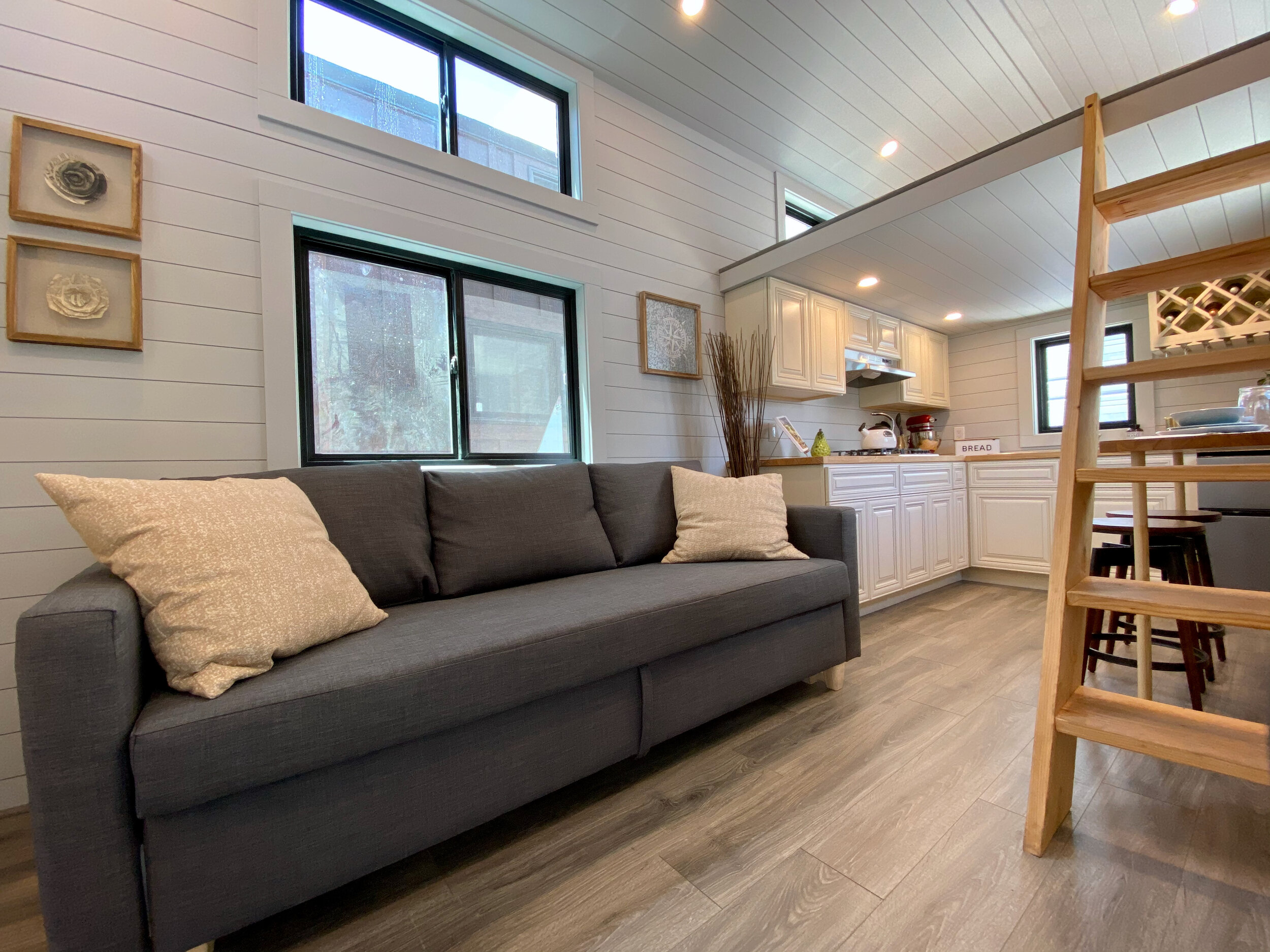 THE MANSION ELITE thumbnail 87