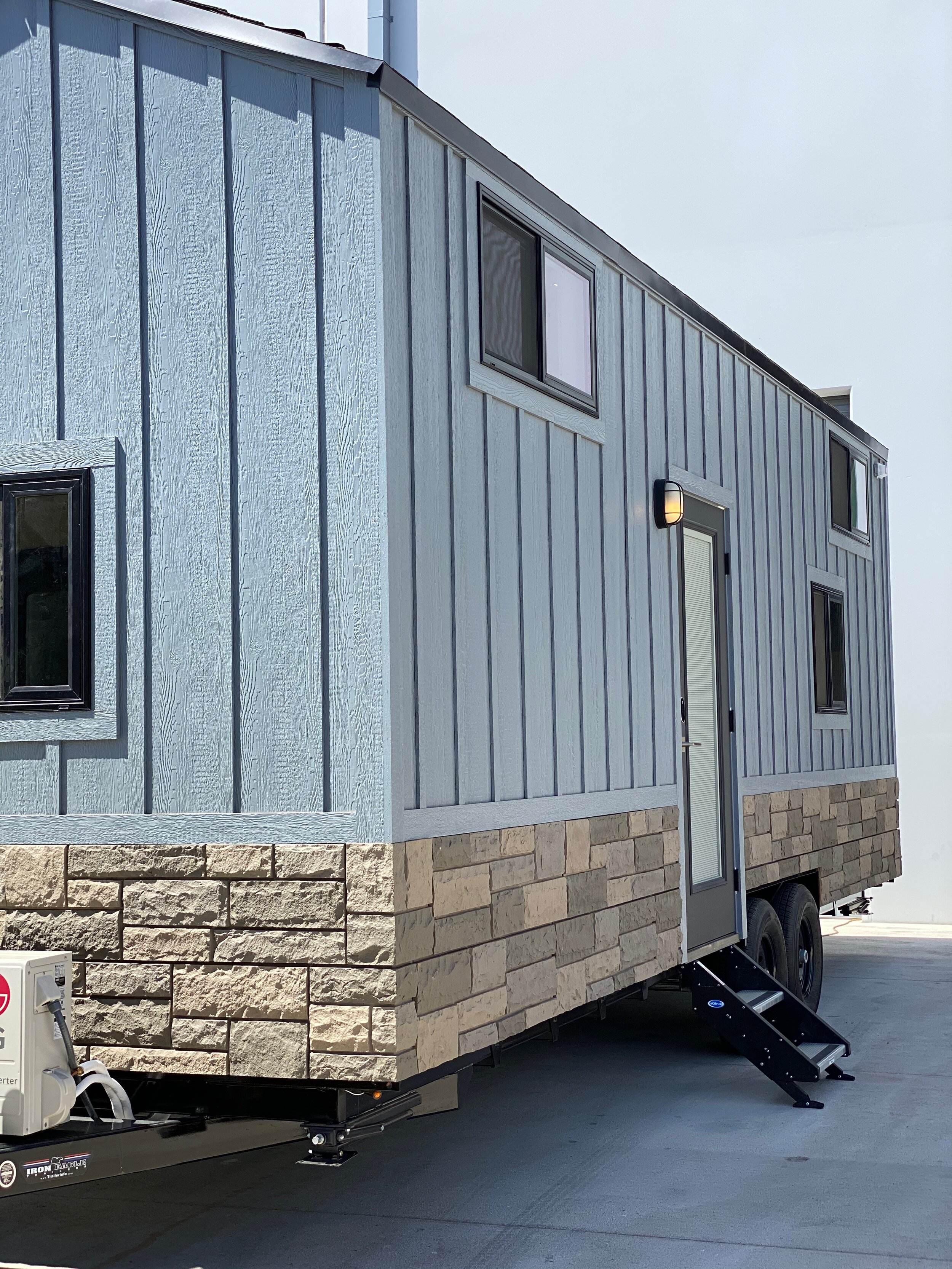 THE MANSION ELITE thumbnail 97