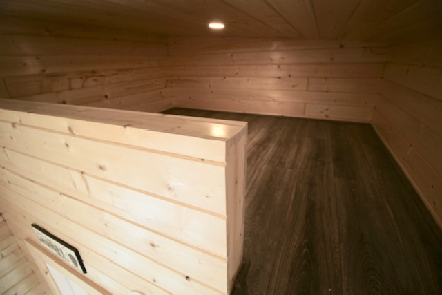 THE OFFICE thumbnail 12