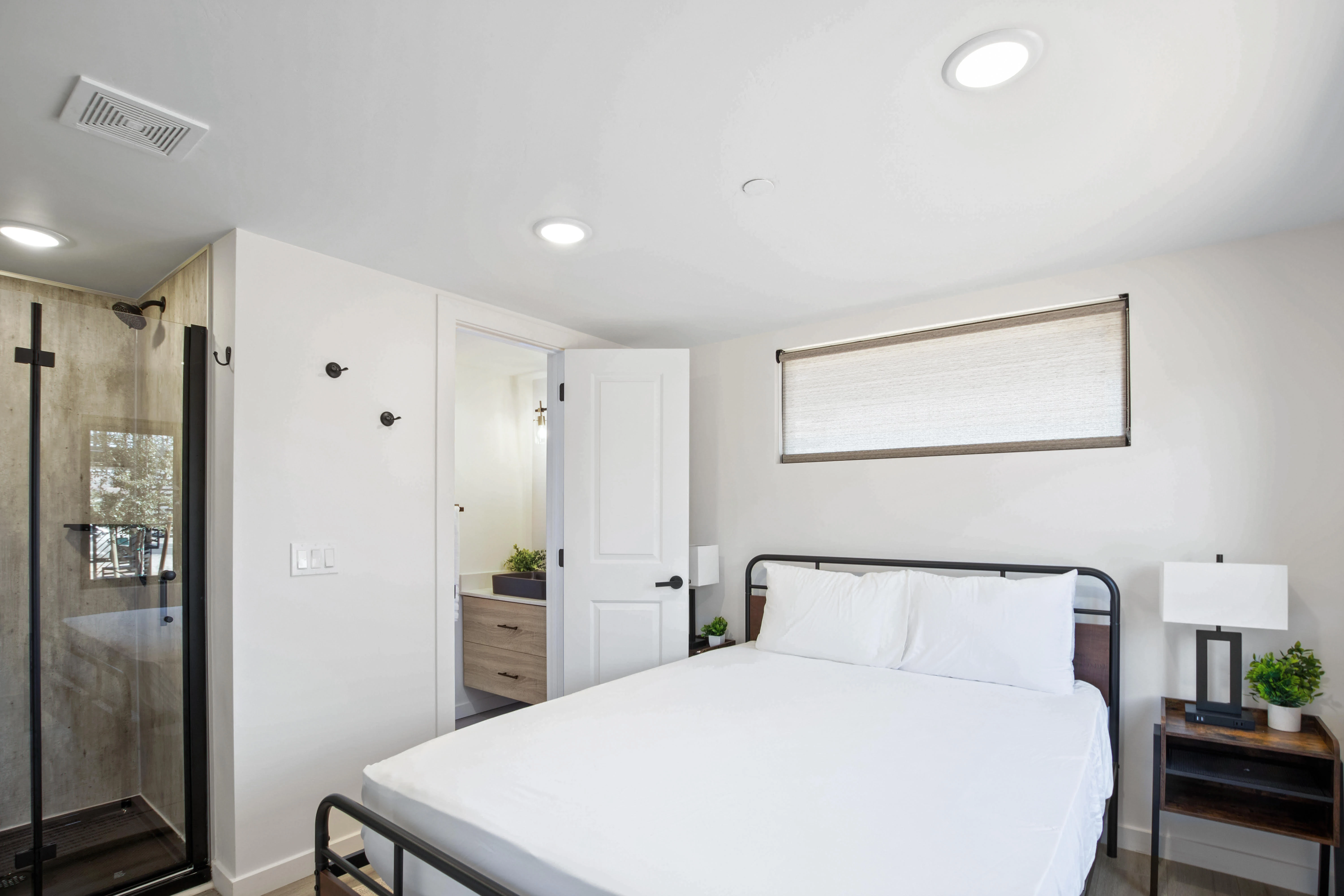 YELLOWSTONE POD thumbnail 9